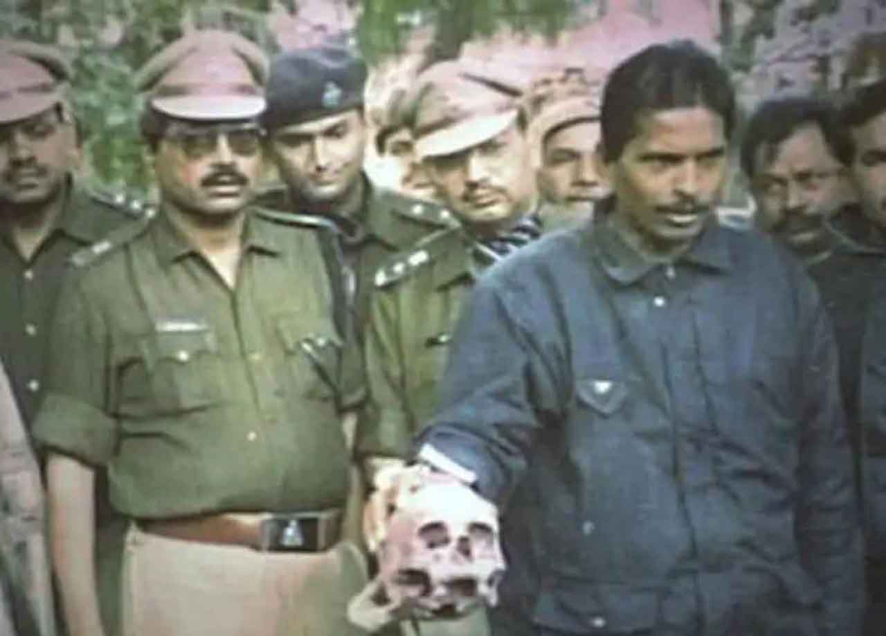 14 हत्याओं का आरोपी राजा कोलंदर की रिहाई अटकी, दो अन्य मामलों में उम्रकैद की सजा से फिलहाल जेल में रहेगा खूंखार अपराधी