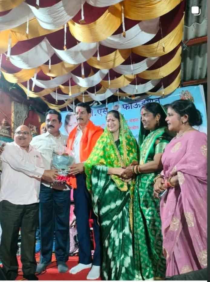 सौभाग्यवती महिलाओं का पवित्र त्यौहार है तीज- प्रदीप शर्मा