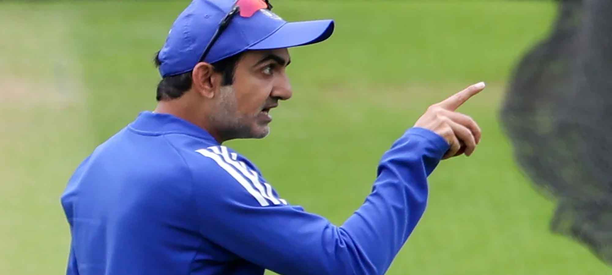 कोच बनते ही शुरू हुआ विवाद: गौतम गंभीर पर मनोज तिवारी के ‘गंभीर’ आरोप, बोले – सीनियर खिलाड़ियों को किया जा रहा नजरअंदाज
